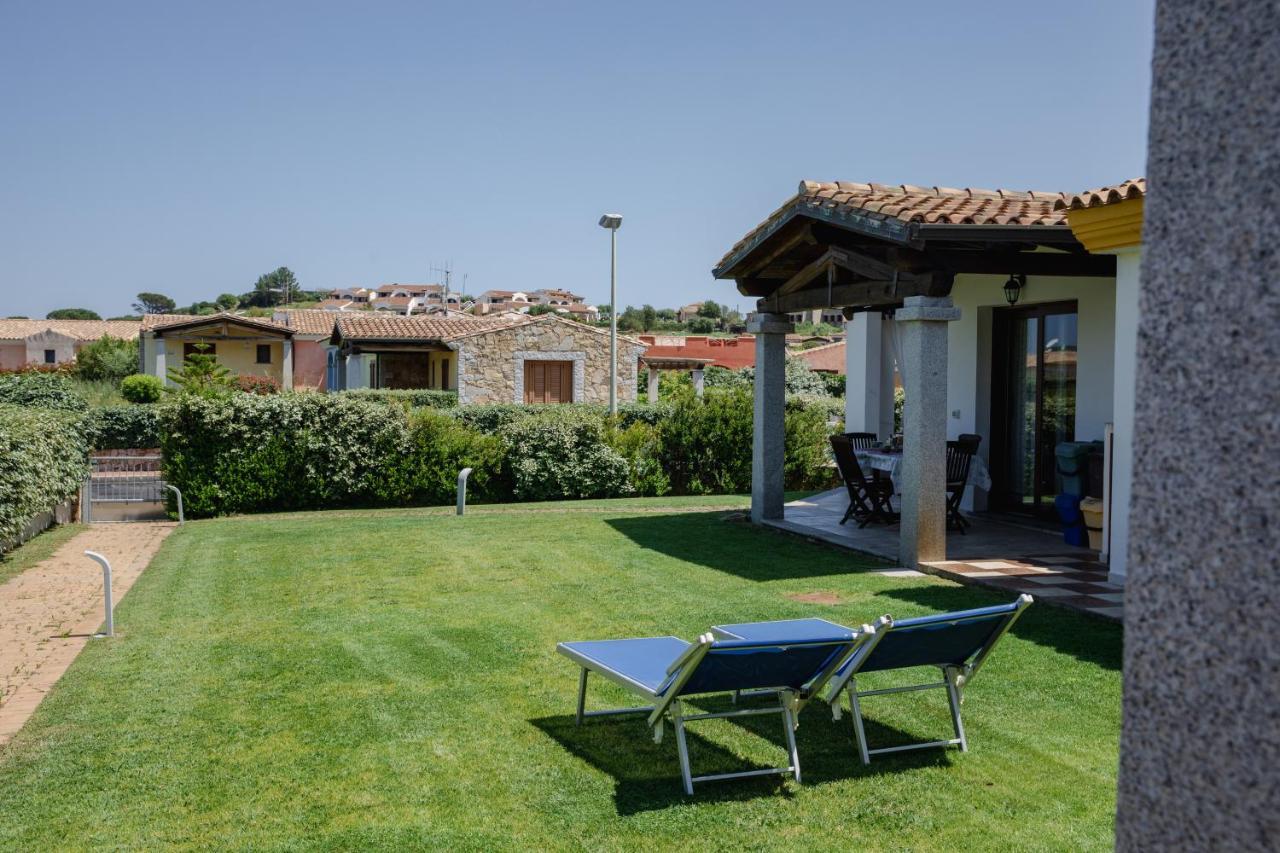 Le Residenze Di Baia Sant'Anna Villa Tanaunella Exterior photo